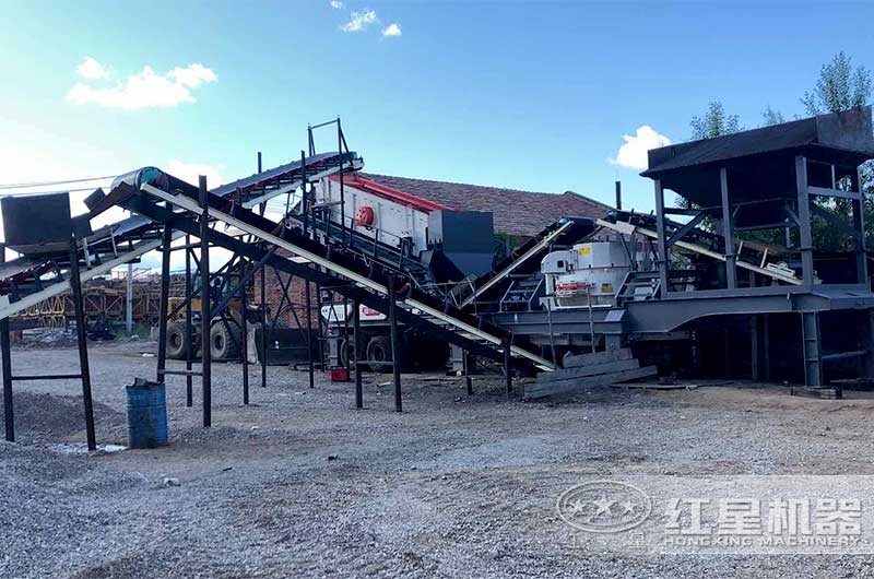 紅星機(jī)器為用戶配置的移動(dòng)型大石頭碎成沙子設(shè)備 紅星機(jī)器為用戶配置的移動(dòng)型大石頭碎成沙子設(shè)備