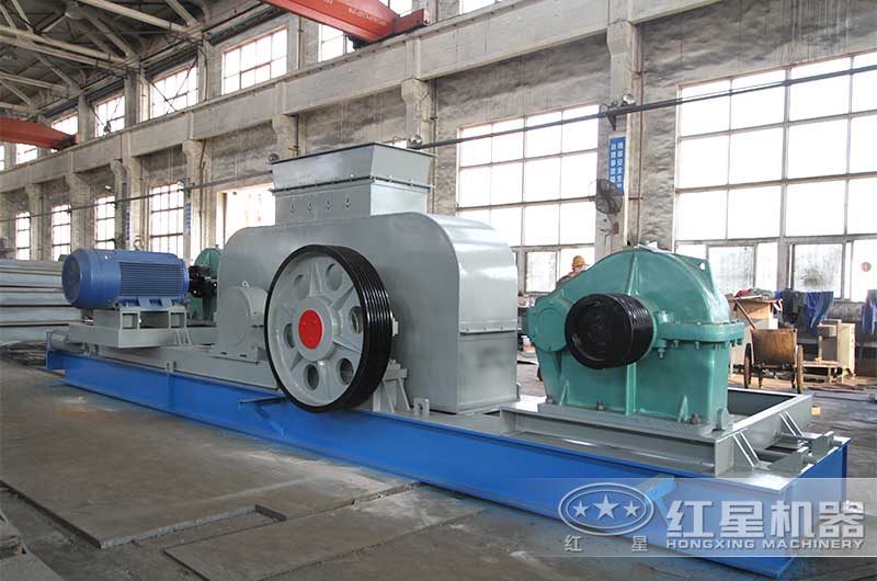 雙齒輥篩分破碎機(jī)設(shè)備 雙齒輥篩分破碎機(jī)設(shè)備