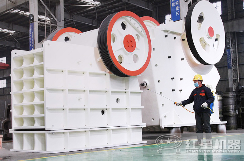 紅星大型顎式破碎機(jī)成品實拍 紅星大型顎式破碎機(jī)成品實拍