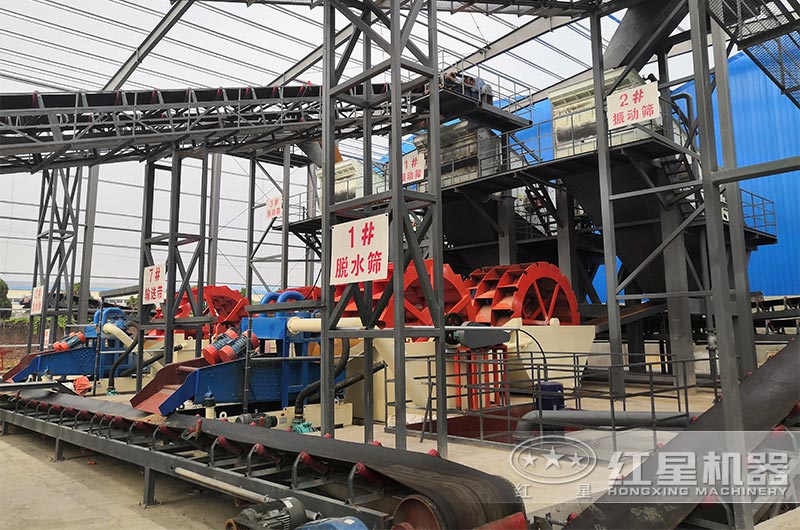 大型水洗機(jī)制沙水處理機(jī)械作業(yè)現(xiàn)場(chǎng) 大型水洗機(jī)制沙水處理機(jī)械作業(yè)現(xiàn)場(chǎng)