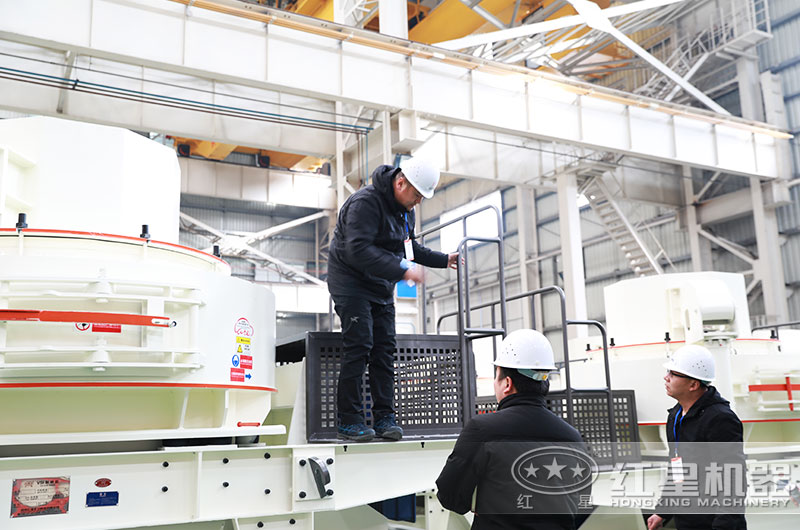 紅星制砂設備廠家發(fā)貨現(xiàn)場