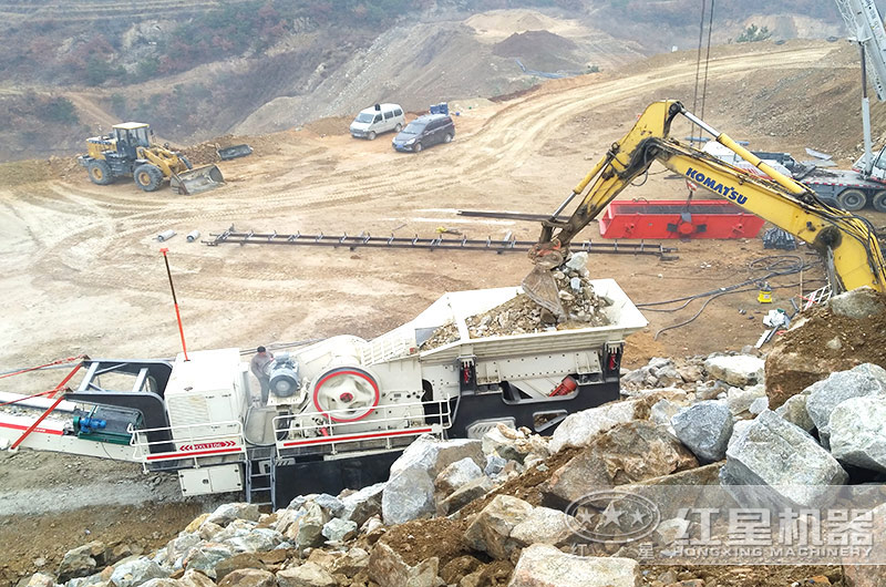 顎式移動(dòng)破碎機(jī)設(shè)備——輪胎式 顎式移動(dòng)破碎機(jī)設(shè)備——輪胎式