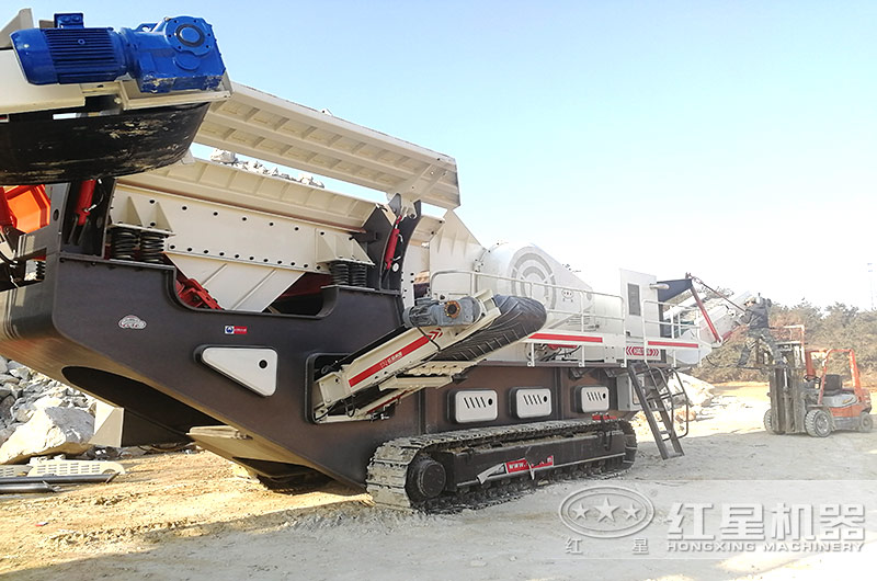 顎式移動(dòng)破碎機(jī)設(shè)備——履帶式 顎式移動(dòng)破碎機(jī)設(shè)備——履帶式