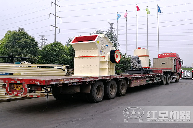 細(xì)碎制砂機(jī)設(shè)備發(fā)貨現(xiàn)場 細(xì)碎制砂機(jī)設(shè)備發(fā)貨現(xiàn)場