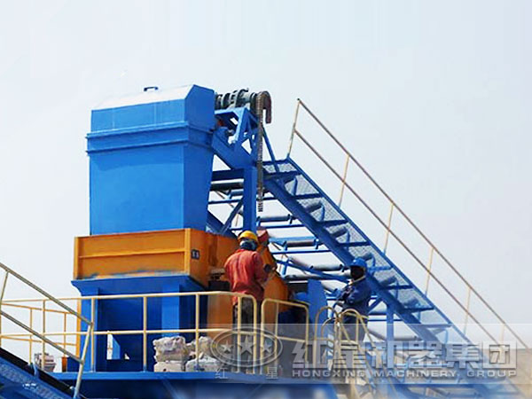 直接振動篩設(shè)備應(yīng)用現(xiàn)場 直接振動篩設(shè)備應(yīng)用現(xiàn)場