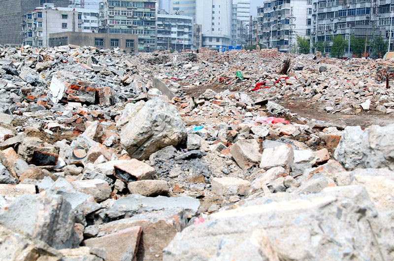 大量廢棄建筑垃圾物料 大量廢棄建筑垃圾物料
