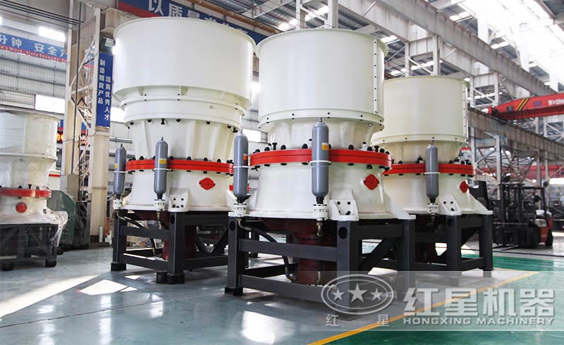 日產(chǎn)8000噸的圓錐破碎機(jī) 日產(chǎn)8000噸的圓錐破碎機(jī)